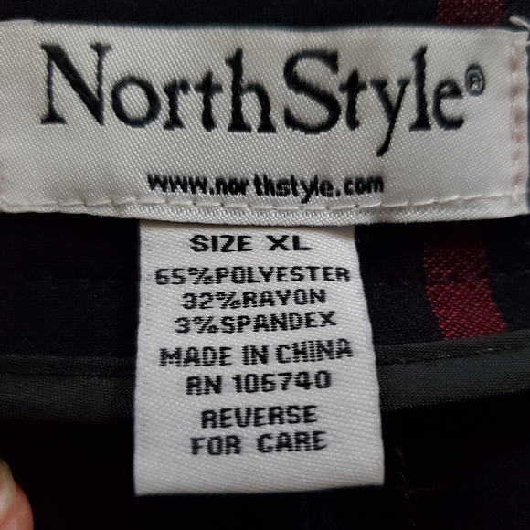 NorthStyle Women's Navy Blue Blazer with Red window Pane Plaid print Sz XL EUC - Picture 10 of 15